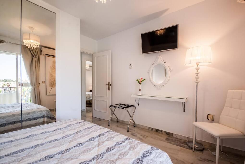 Apartamento Con Piscina Cerca Del Golf En Atalaya - Atalaya Del Golf 31 Estepona Exterior photo