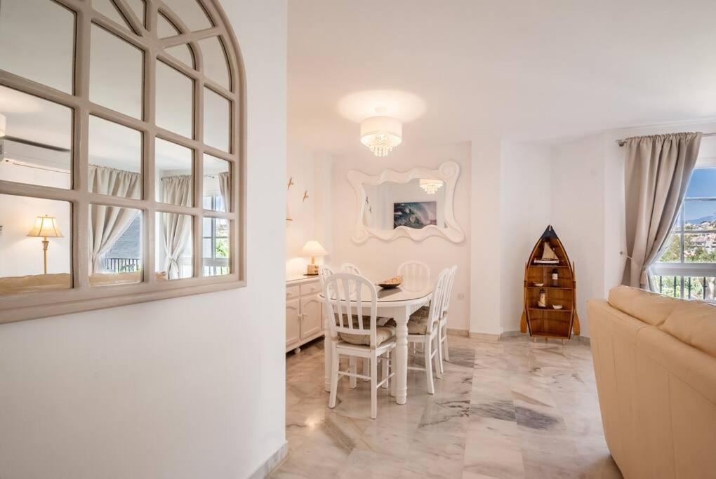 Apartamento Con Piscina Cerca Del Golf En Atalaya - Atalaya Del Golf 31 Estepona Exterior photo